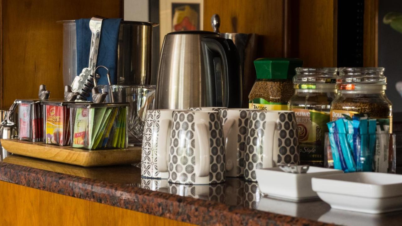 Koru Guesthouse Претория Экстерьер фото