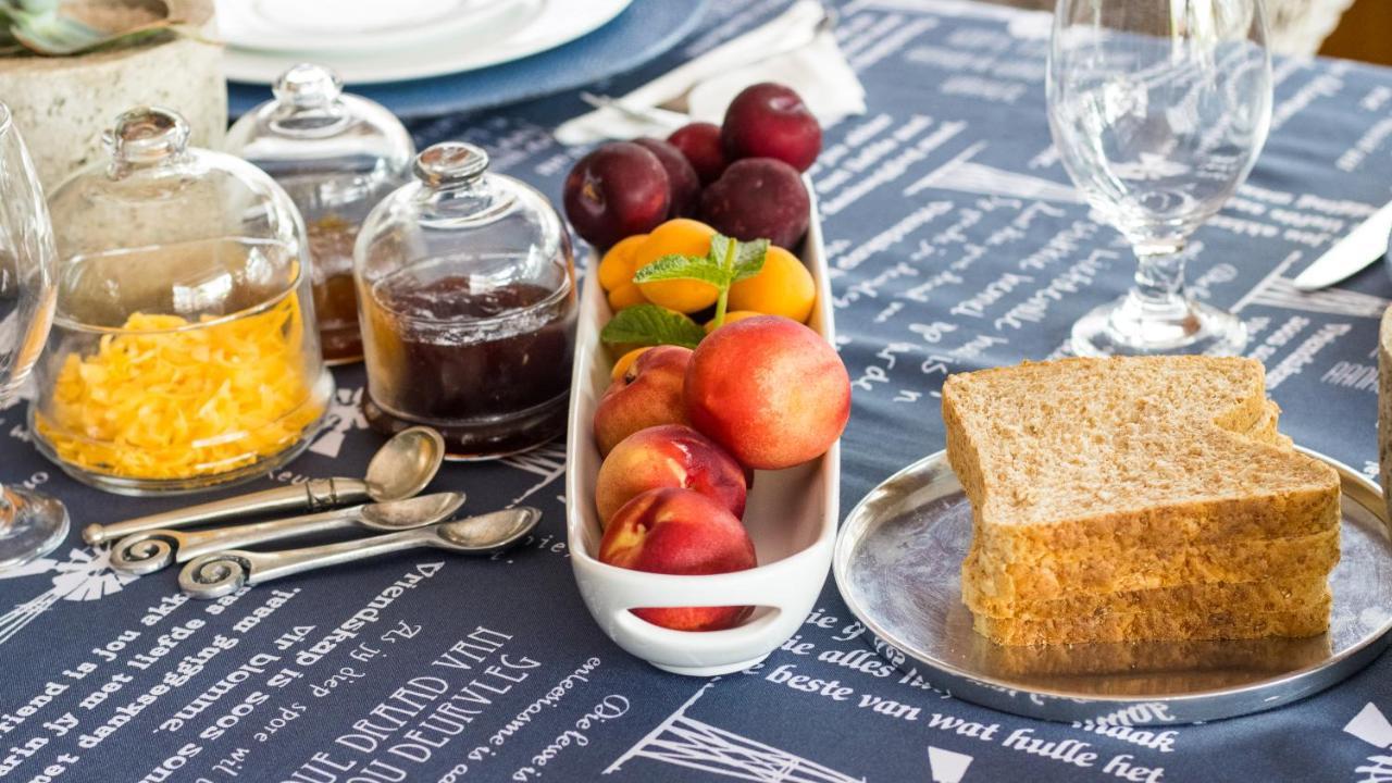 Koru Guesthouse Претория Экстерьер фото