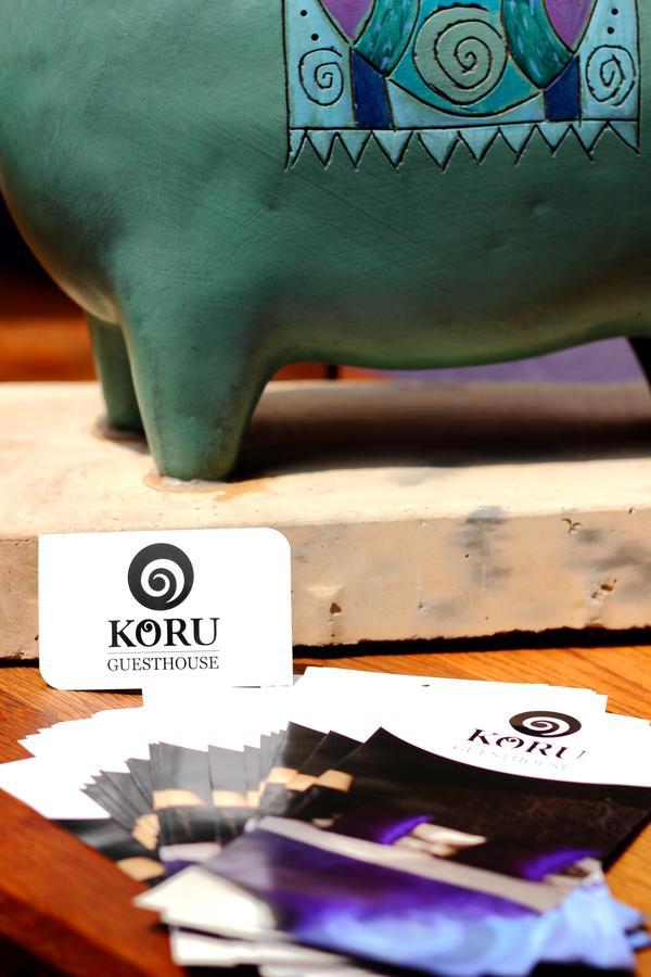 Koru Guesthouse Претория Экстерьер фото