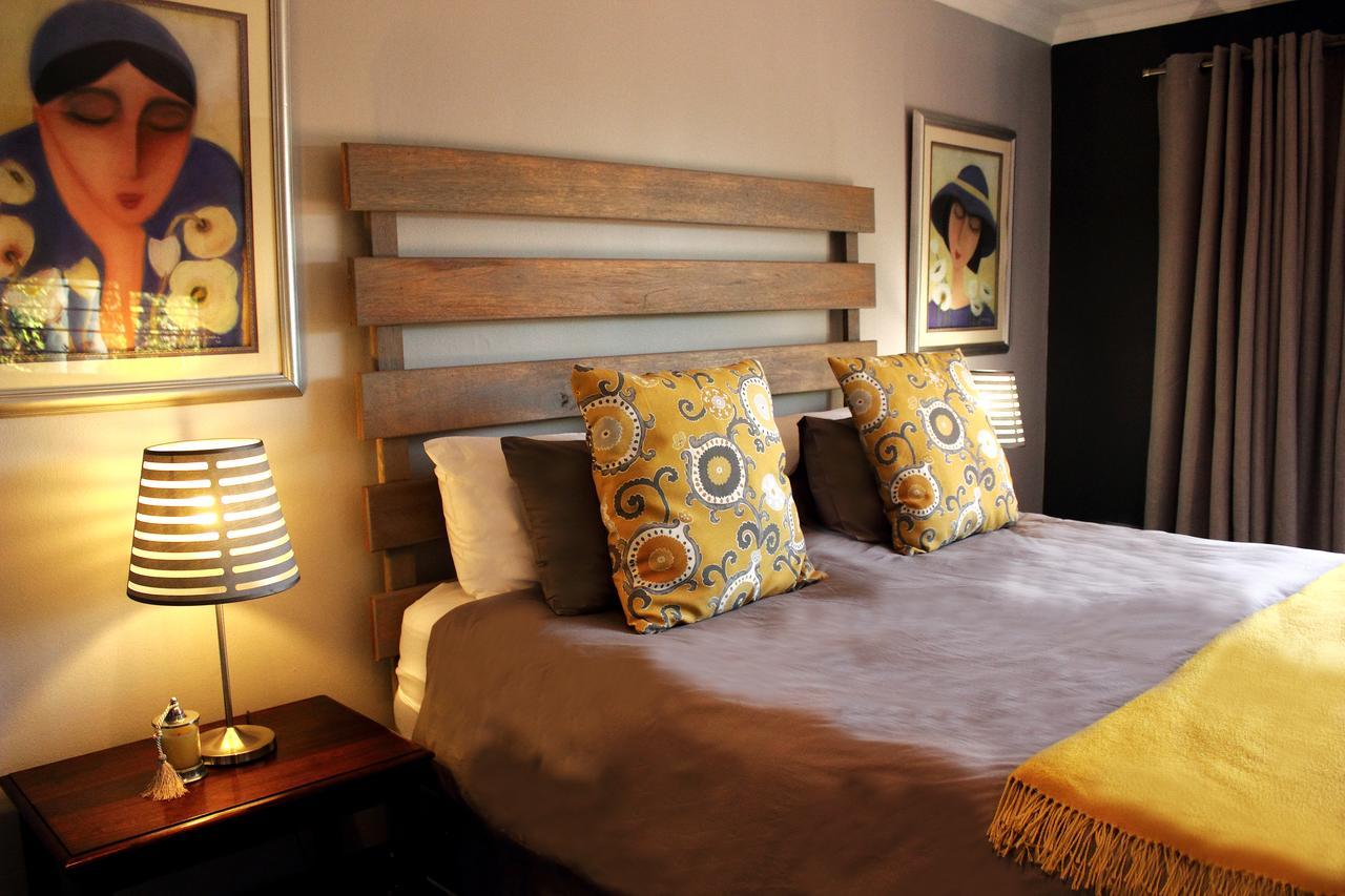 Koru Guesthouse Претория Экстерьер фото