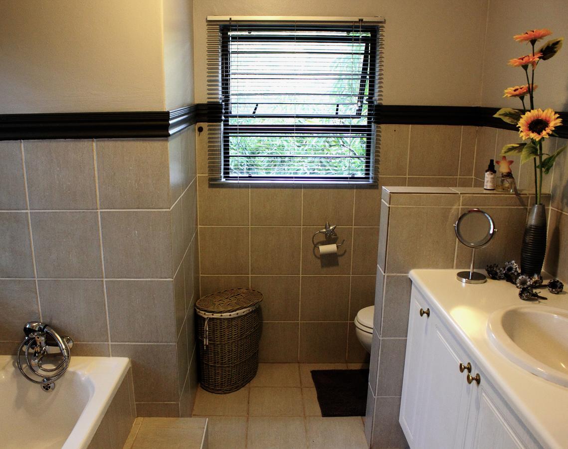 Koru Guesthouse Претория Экстерьер фото