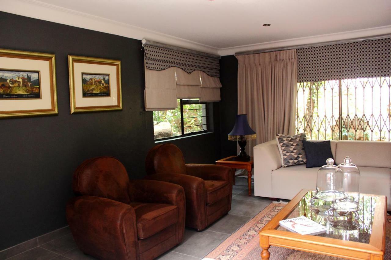 Koru Guesthouse Претория Экстерьер фото